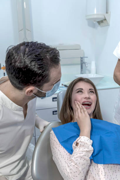 Best Emergency Dental Care for Broken or Chipped Teeth in Sand Point, AK